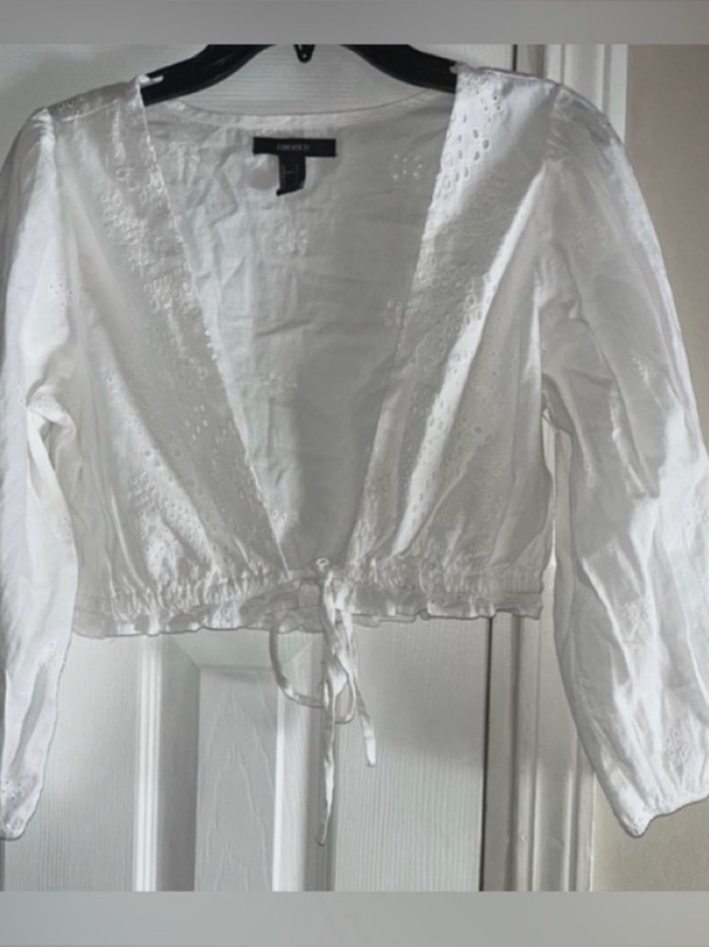 NWOT, Forever 21, White Eyelet Shrug, Size Small